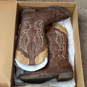 Coconuts by Matisse Brown and Tan Ankle Boots